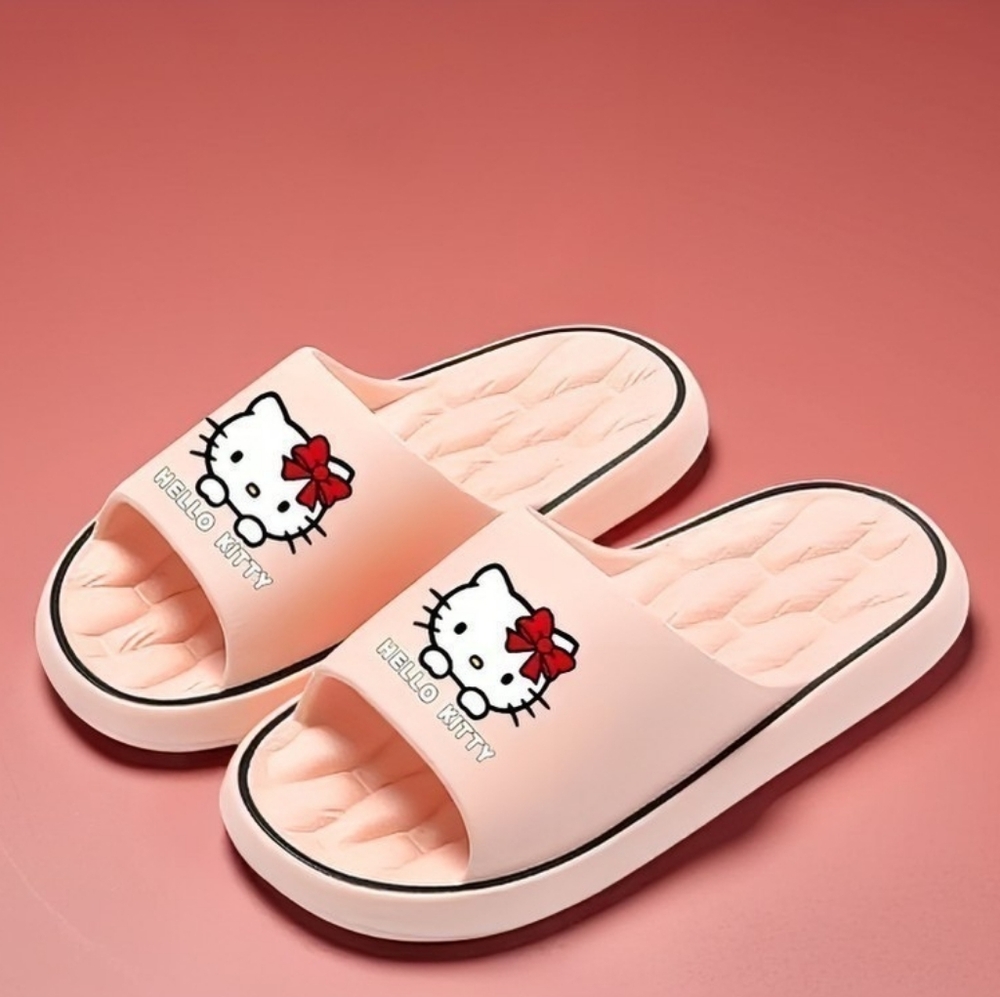 Pink Hello Kitty Size 8 Slippers - Cute & Comfy